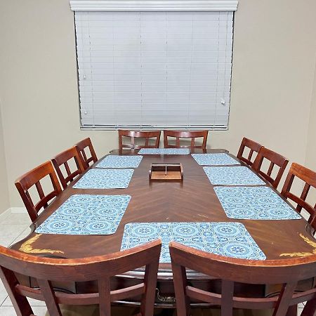 Sweet Spacious 5 Bdrm Home With Pool ラスベガス エクステリア 写真